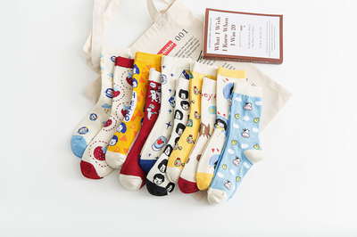 2019秋冬女襪卡通襪潮襪中筒襪INS風(fēng)襪子